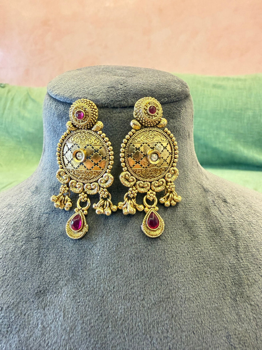 Traditional Gold Plated Temple Necklace Set with Pearl & Green Beads