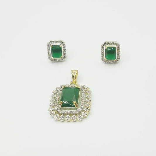 Beautiful American Diamond Pendant Set with Chain in Sqaure Shape