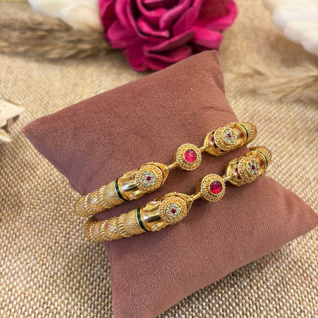 Gold Plated Rajwadi Kada set